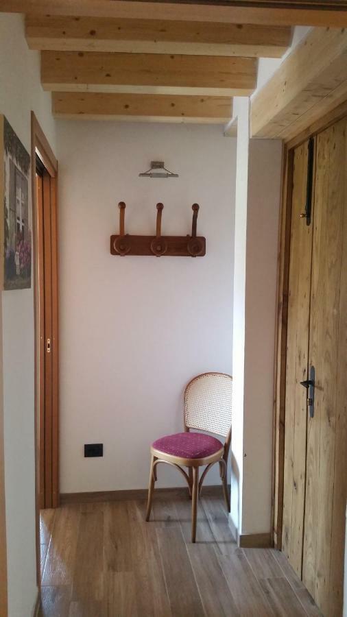 La Tana Del Tasso Rooms&Breakfast Camerata Cornello Exterior foto